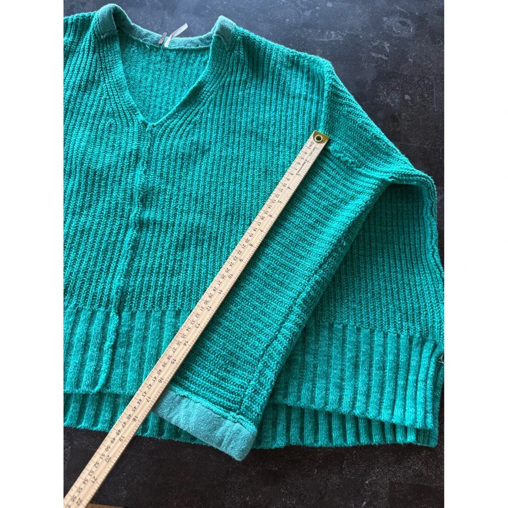 Free People Take Over Me Chunky Oversized‎ Slouchy Knit Sweater Green XS/S Boho